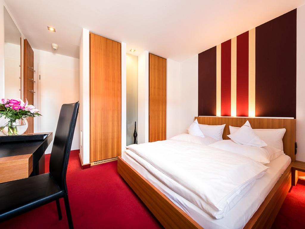 Hotel Antoniushütte Balve Esterno foto